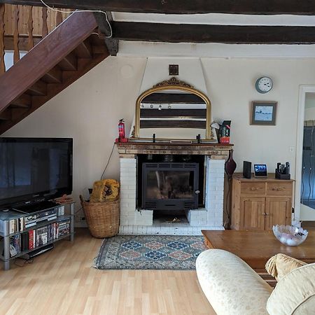 House On La Basse Martinais Villa Saint-Vran Екстериор снимка